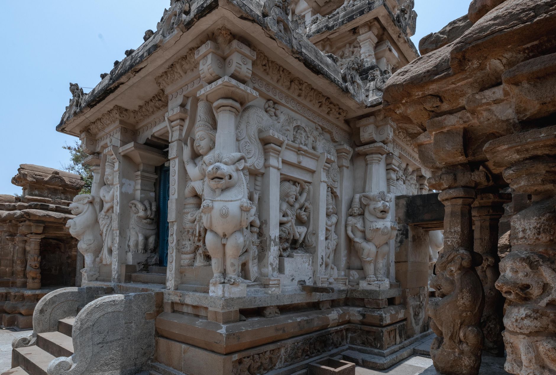 Discover Kanchipuram: India's Temple City