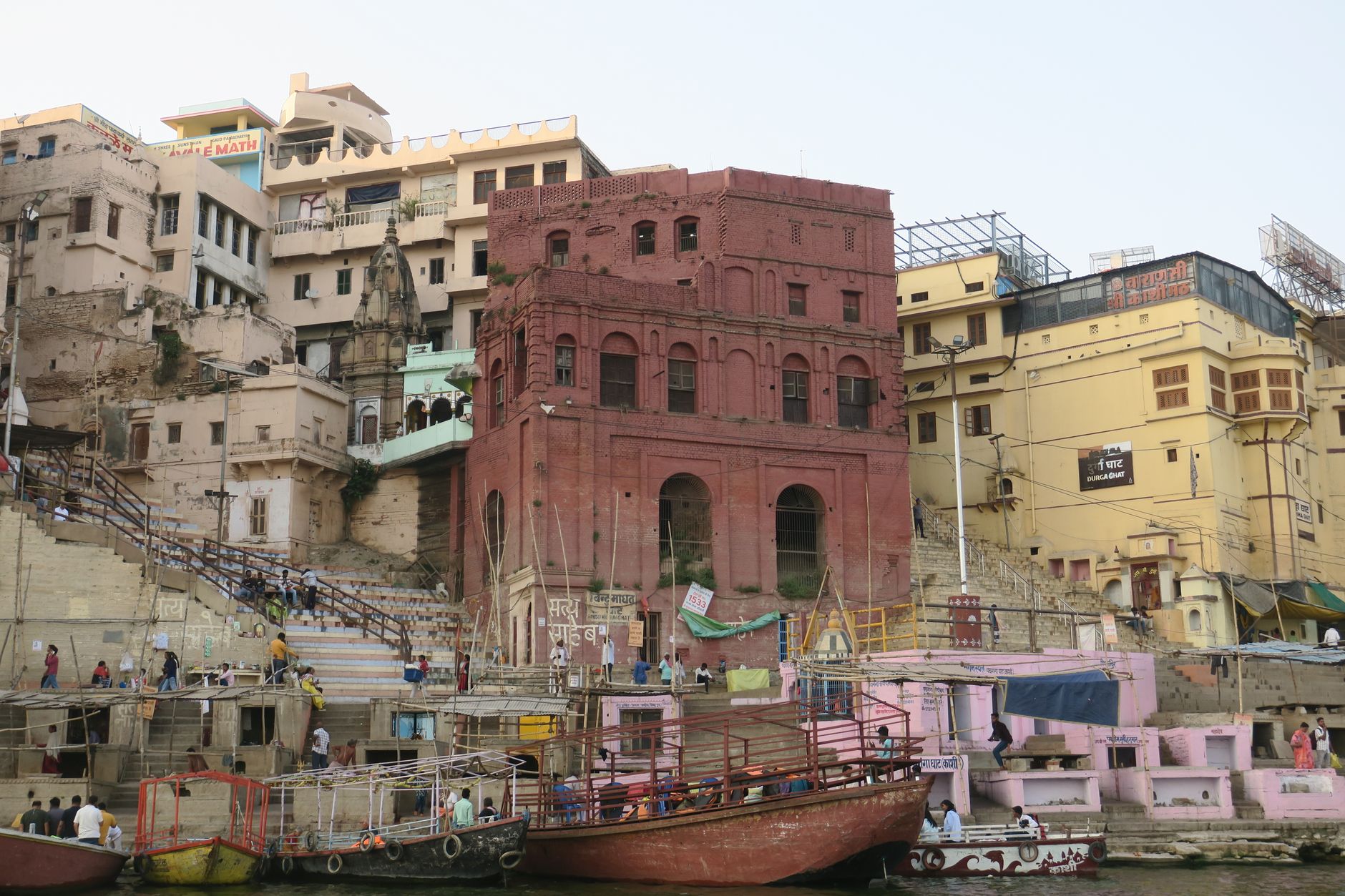 Discover Varanasi: India's Spiritual Hub - Photo 3