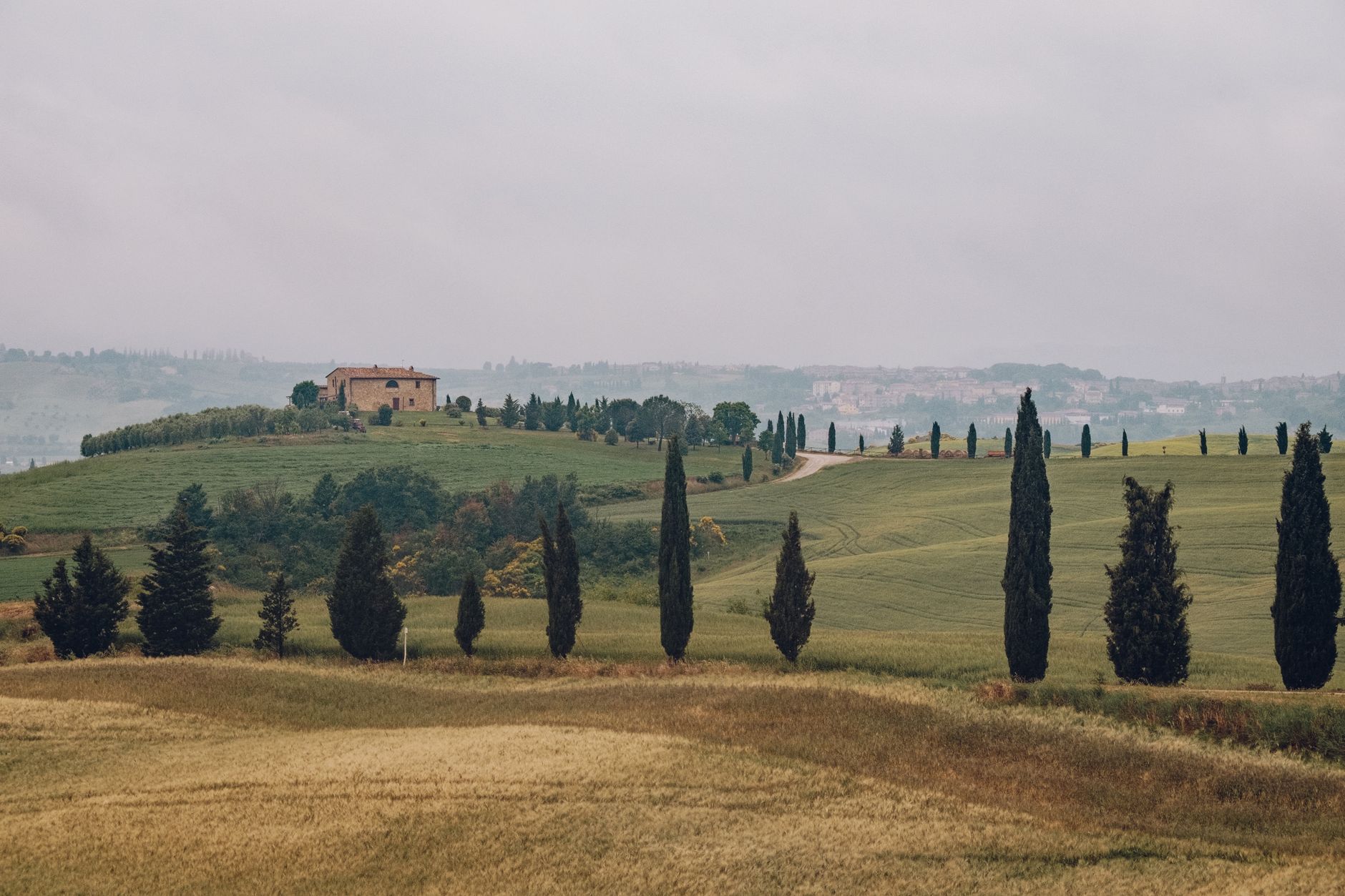 Italy: Honeymoon & Romantic Getaways Complete Travel Guide for Indian Travelers - Photo 4