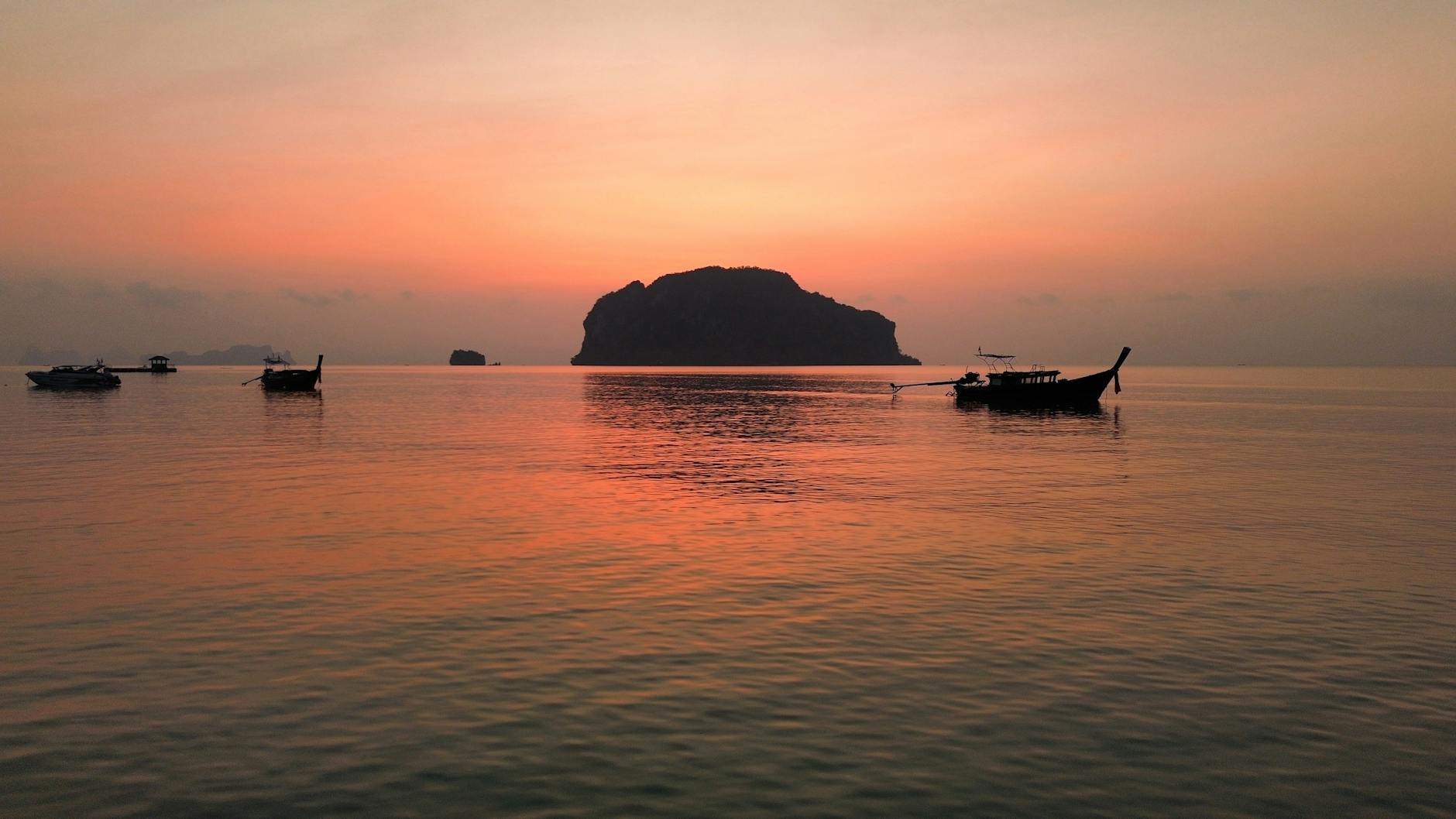 Discover Thailand on Budget